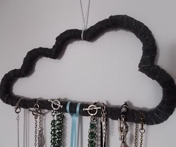 Cloud Jewelry Display