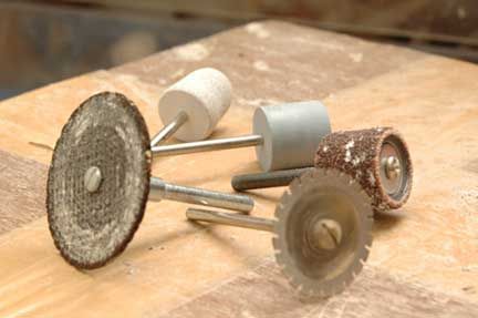 Boneless Tools Using How to Carve Bone Jewelry: Tools and Materials : 4 Steps (with Pictures ...