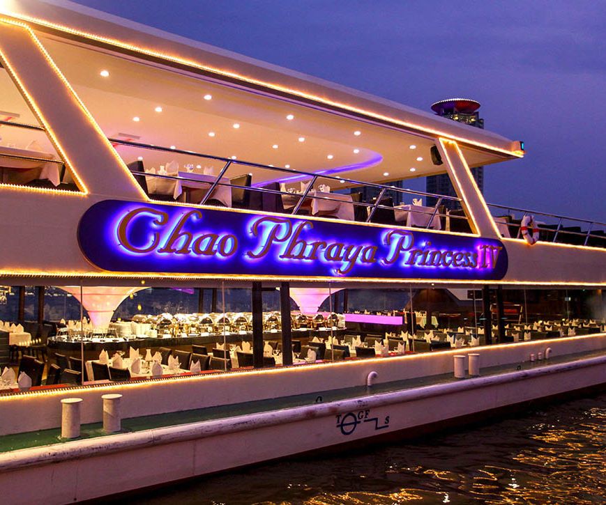 How to Plan a Chao Phraya Dinner Cruise Tour in Bangkok