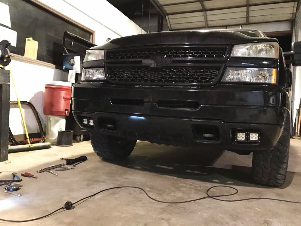 Chevrolet Avalanche Silverado Dual LED Pod Light Install Guide : 6 Steps
