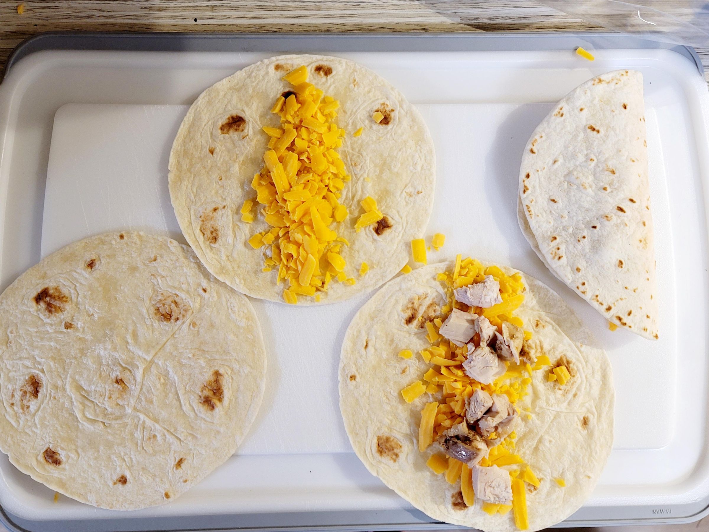 Crispy Cheesy Chicken Tacos : 4 Steps (with Pictures) - Instructables
