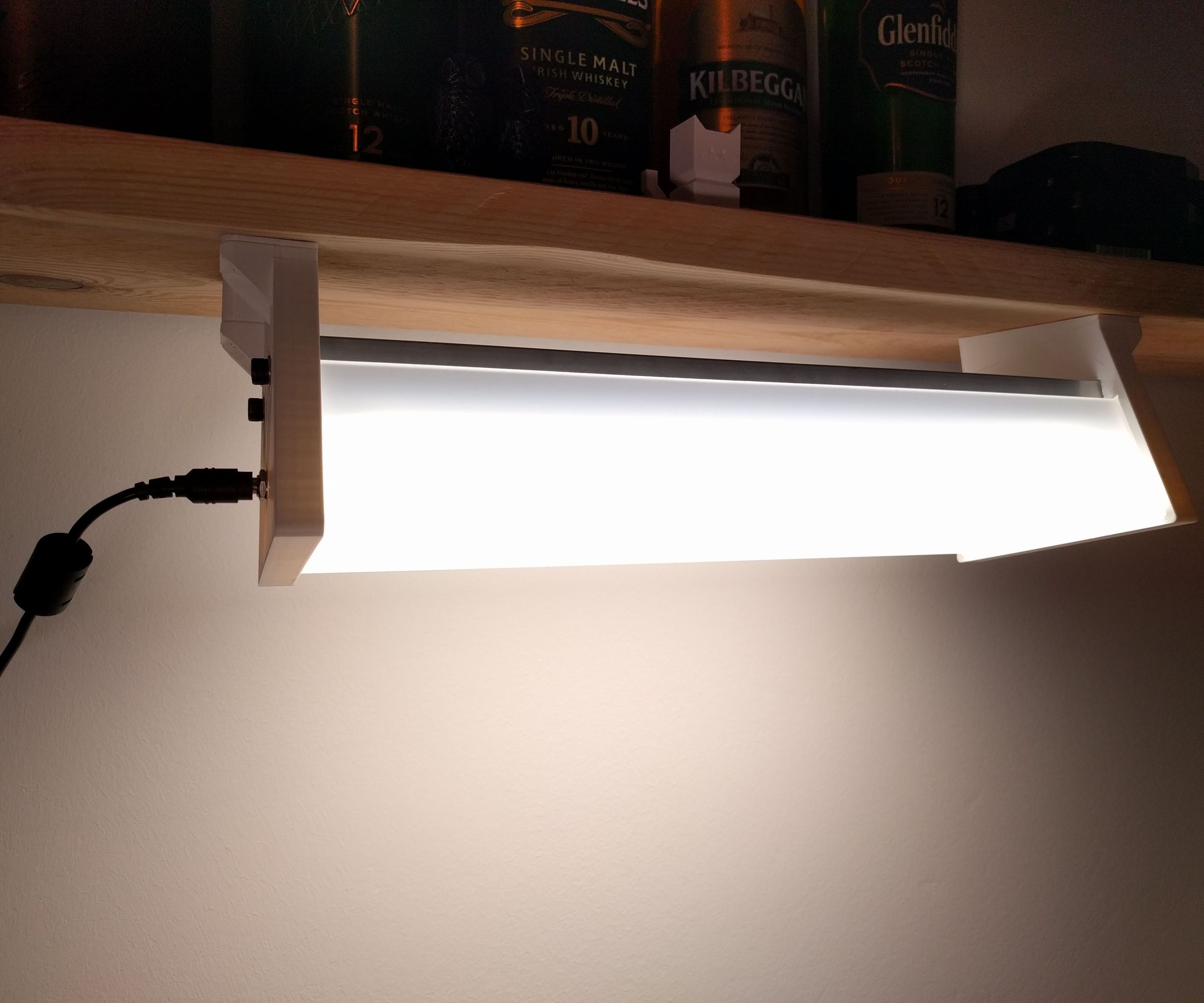 LED Workbench Lamp