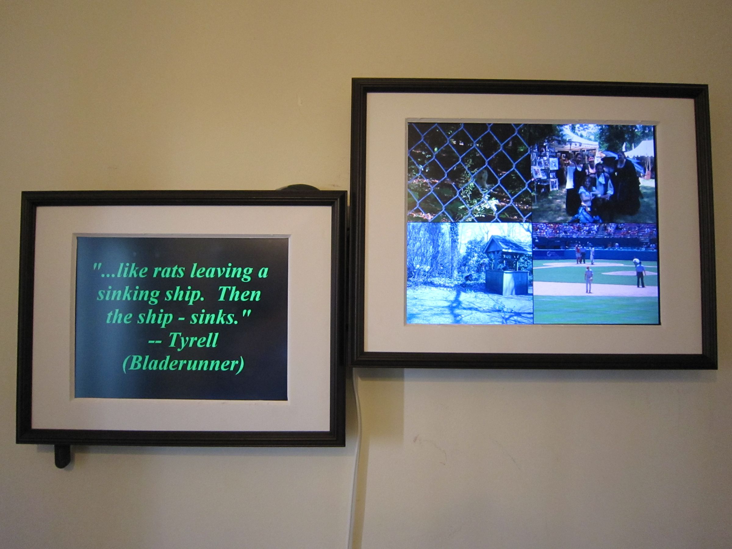 Dual Screen Digital Picture Frame & Family Center 5 Steps (with
