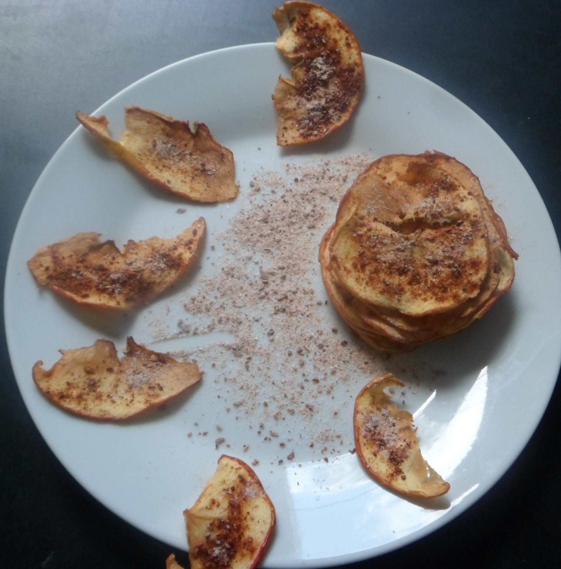 Baked Cinnamon Sugar Apple Chips