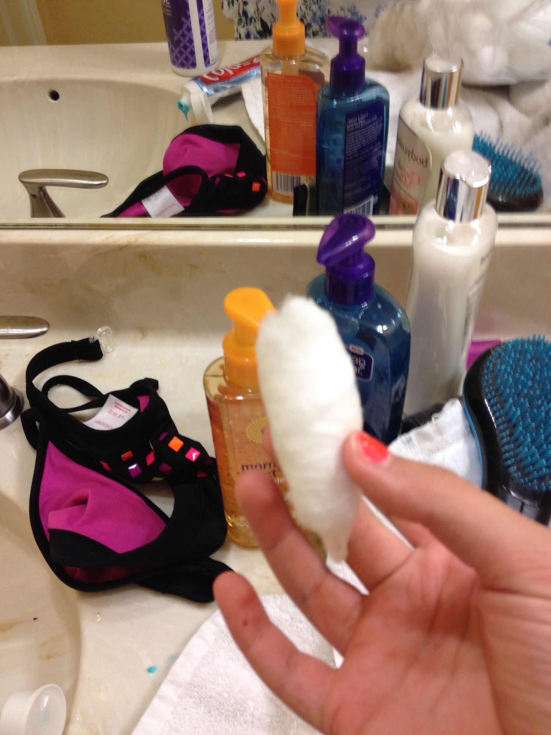 How How to Clean Peirced Ears! 10 Steps Instructables