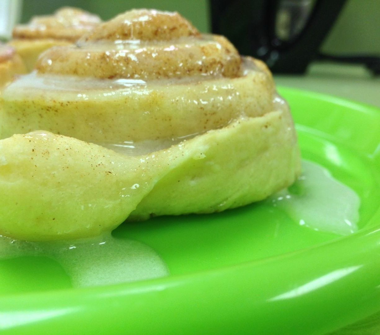 Savvy Cinnamon Rolls 