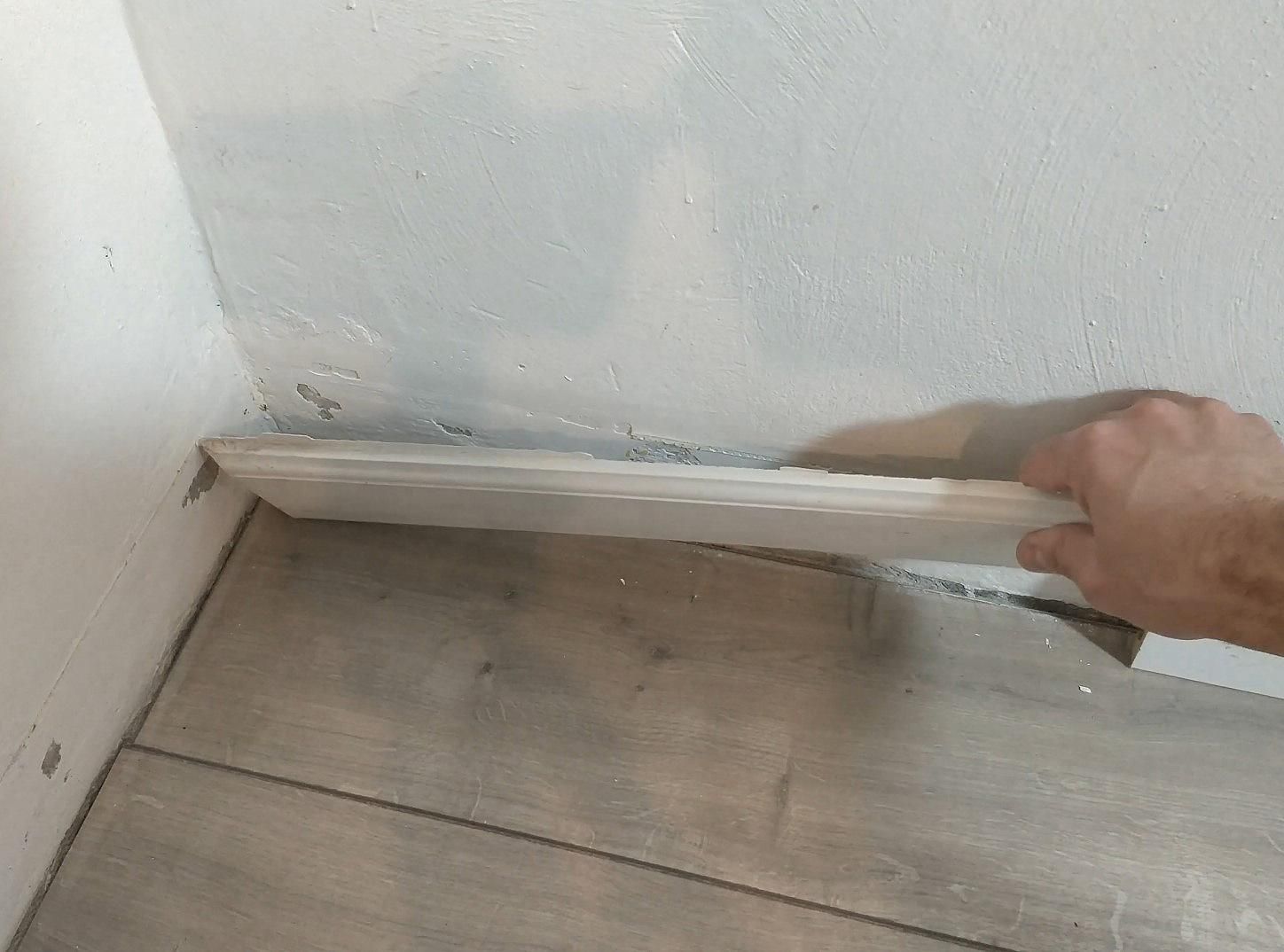 Fix Lifting & Bouncing Laminate Flooring (Expansion Problem) 20 Steps (with Pictures