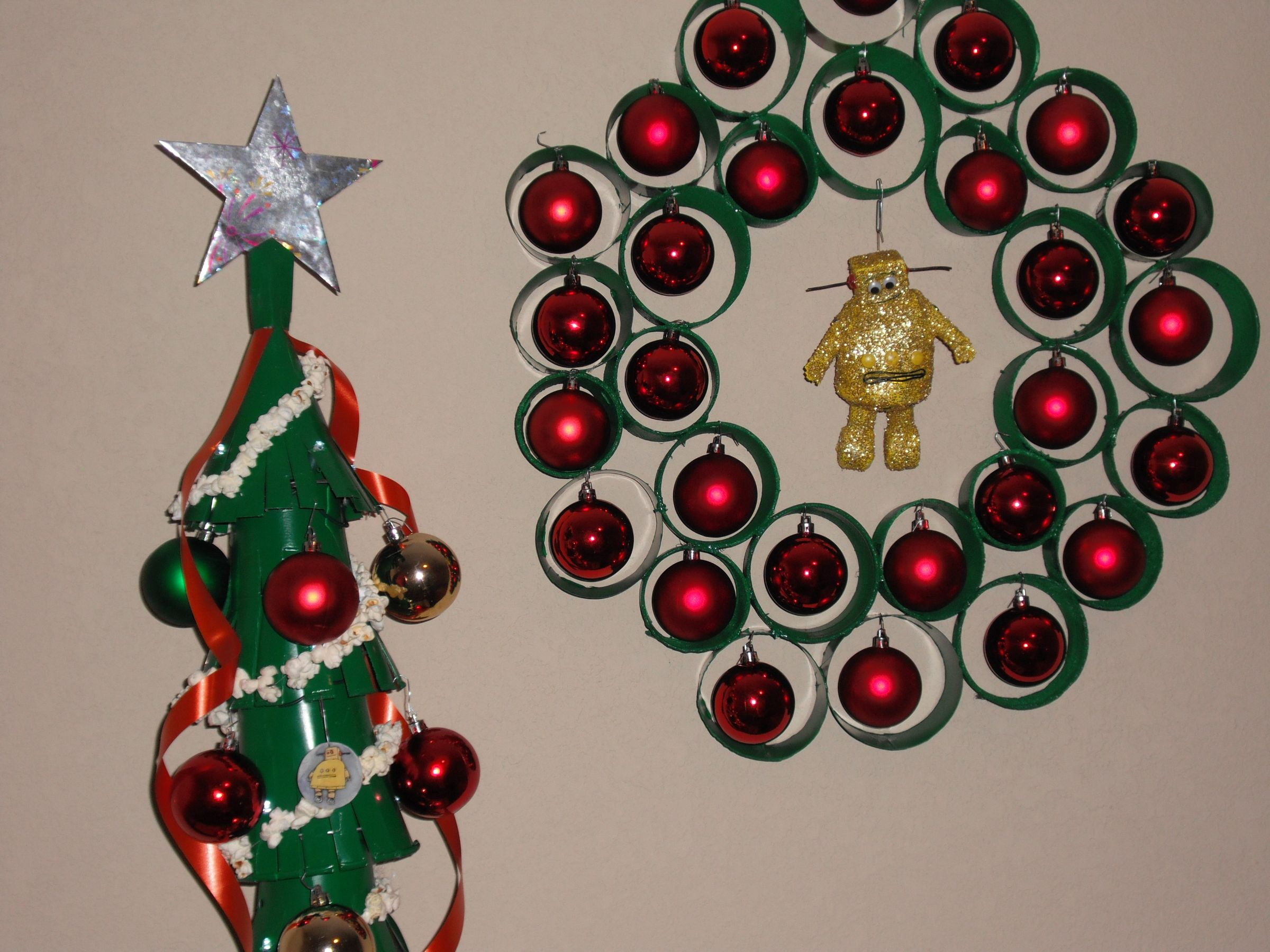 Christmas Decorations Using Coffee Cups