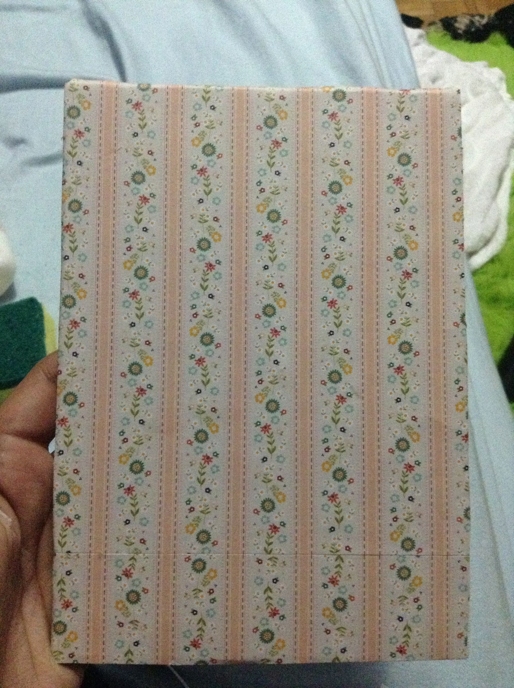 Extremely Easy Canvas Decor