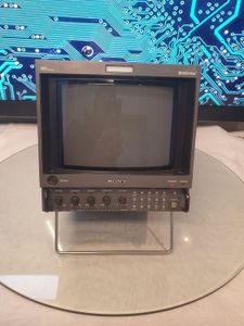 DESIGN RETROSPECTIVE-SONY PVM (Professional Video Monitors)