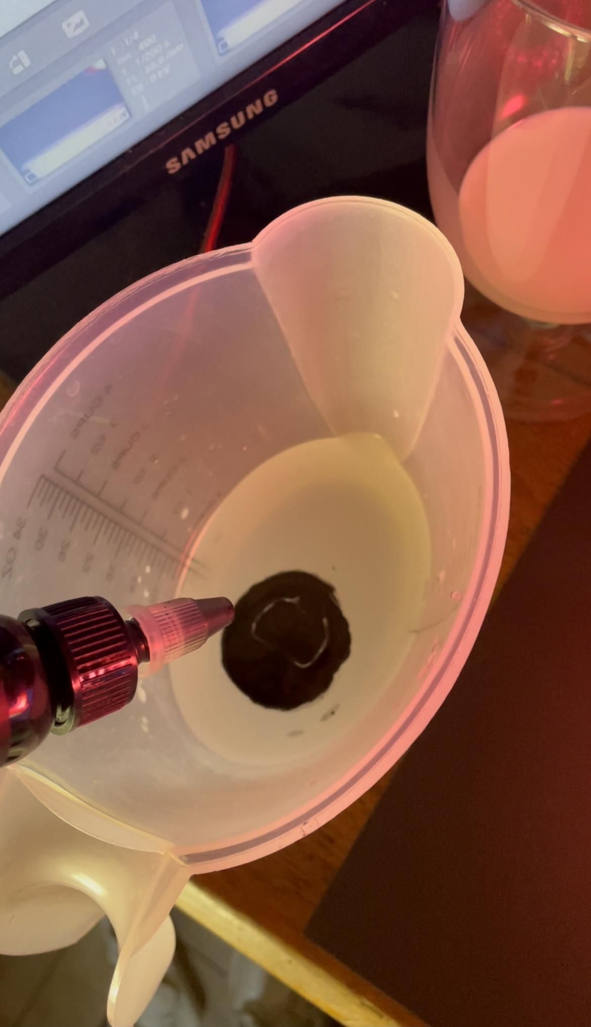 Poor Mans Method to Take Photos of Water Droplets : 6 Steps (with ...