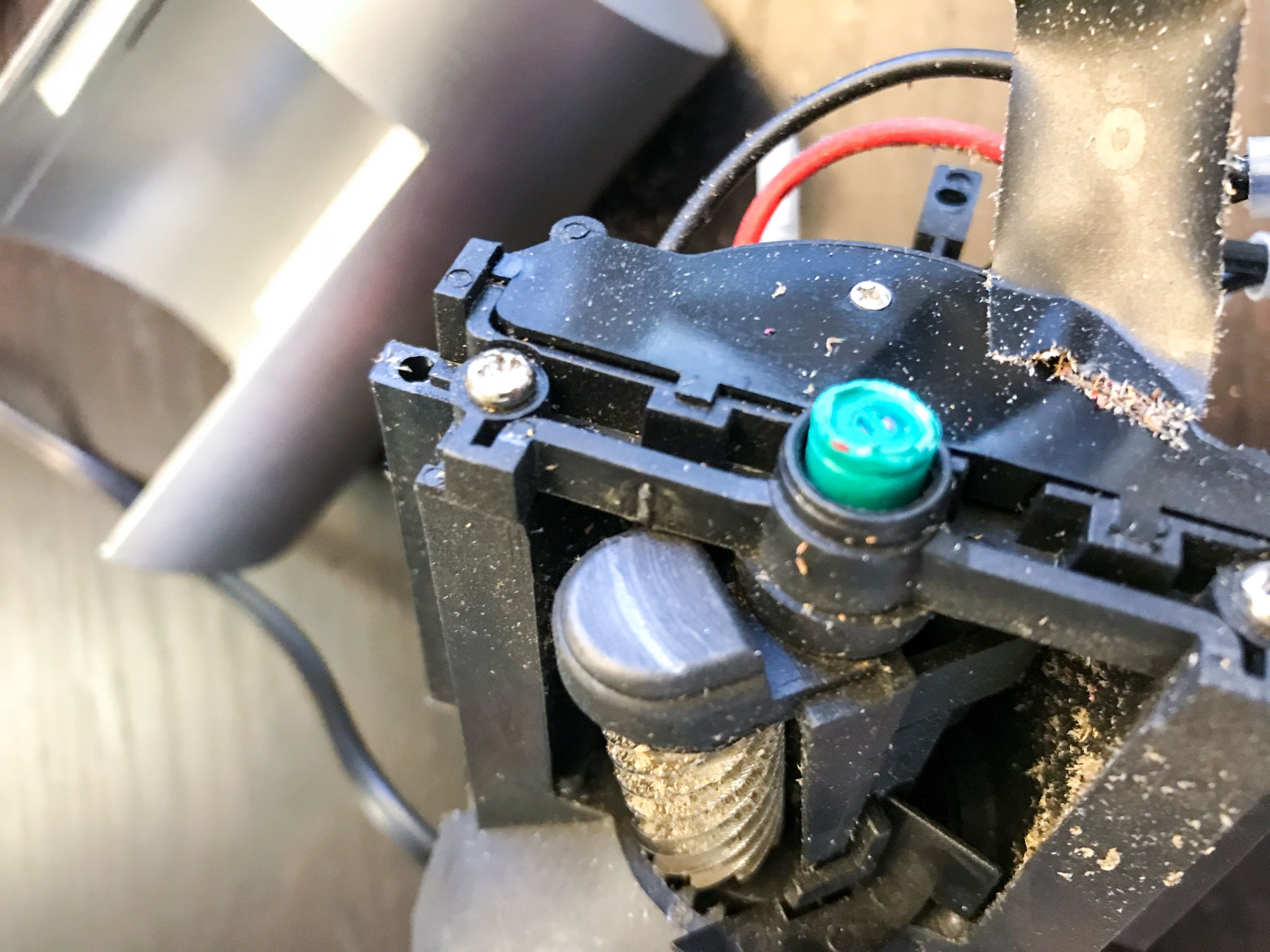 How to Fix a Jammed Electric Pencil Sharpener 5 Steps Instructables