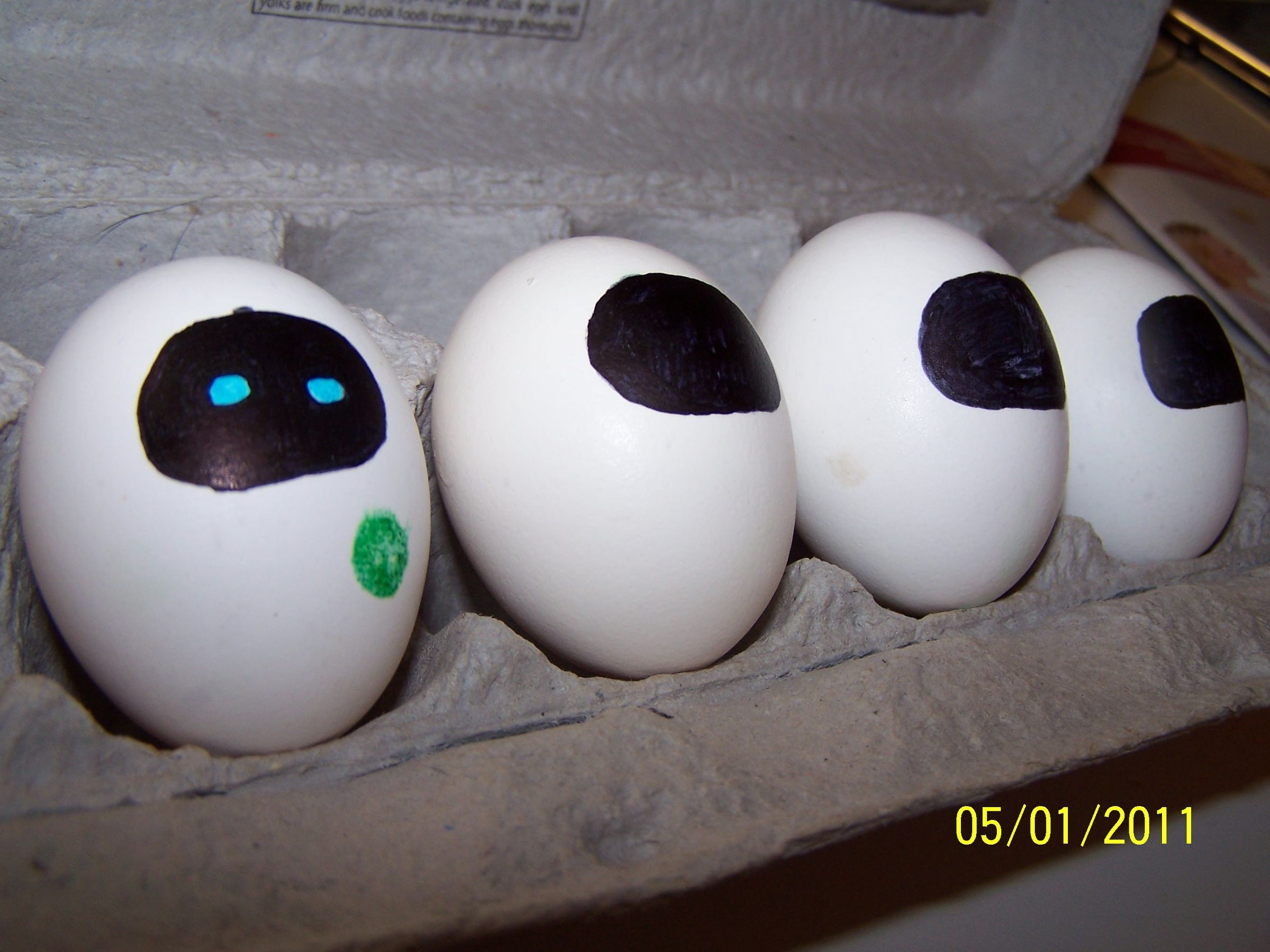 Egg Eve Robots From Wall-E