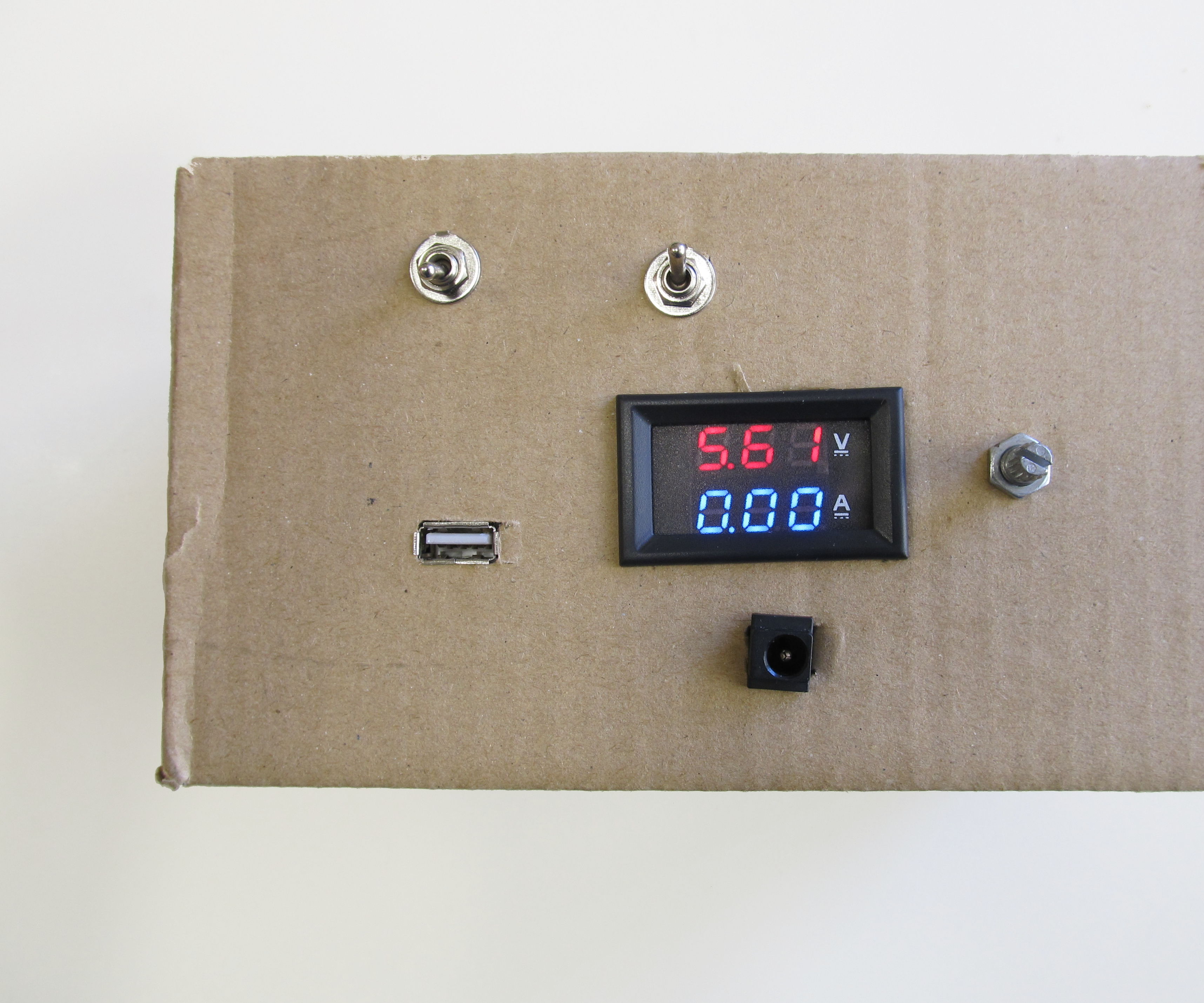 Solar Charger and Adjustable Power Supply