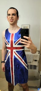 Accessorizing With Geri's Signature Look