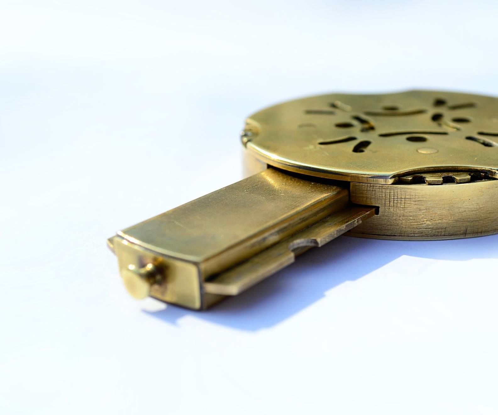 Cryptex Type_c. Flash Drive With Secret Mechanical Lock