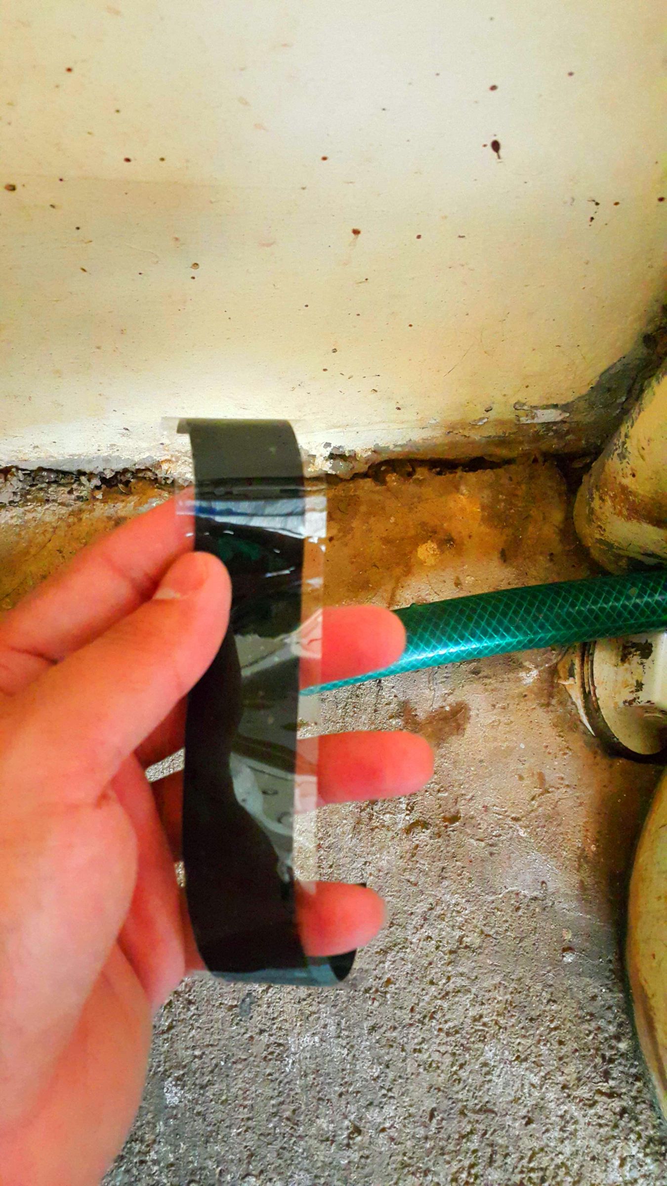 Fixing a Punctured Garden Hose in 3 Minutes! 4 Steps (with Pictures