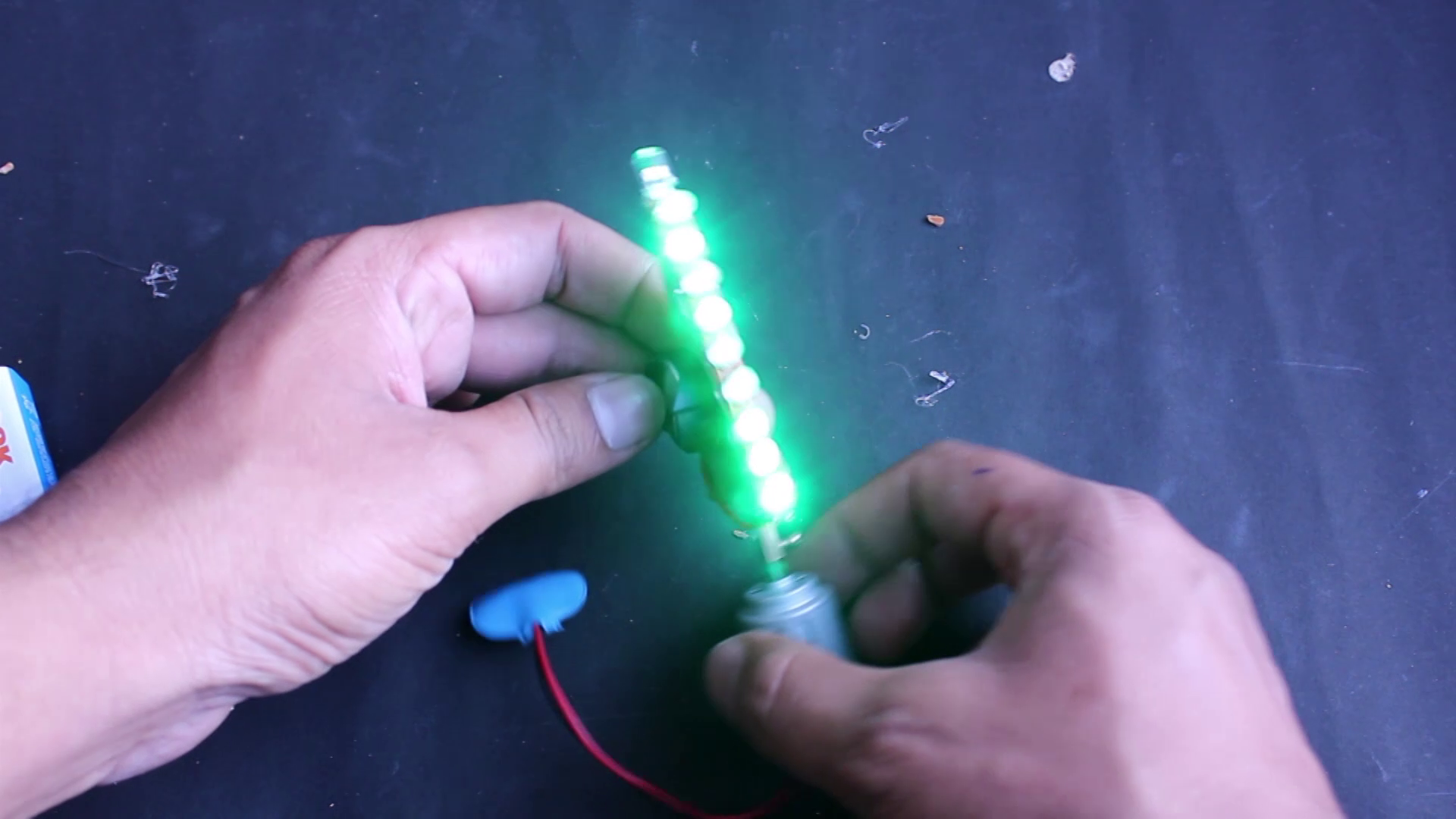 Make Rotating Christmas Tree Light Using LED's and Toy Motor 7 Steps