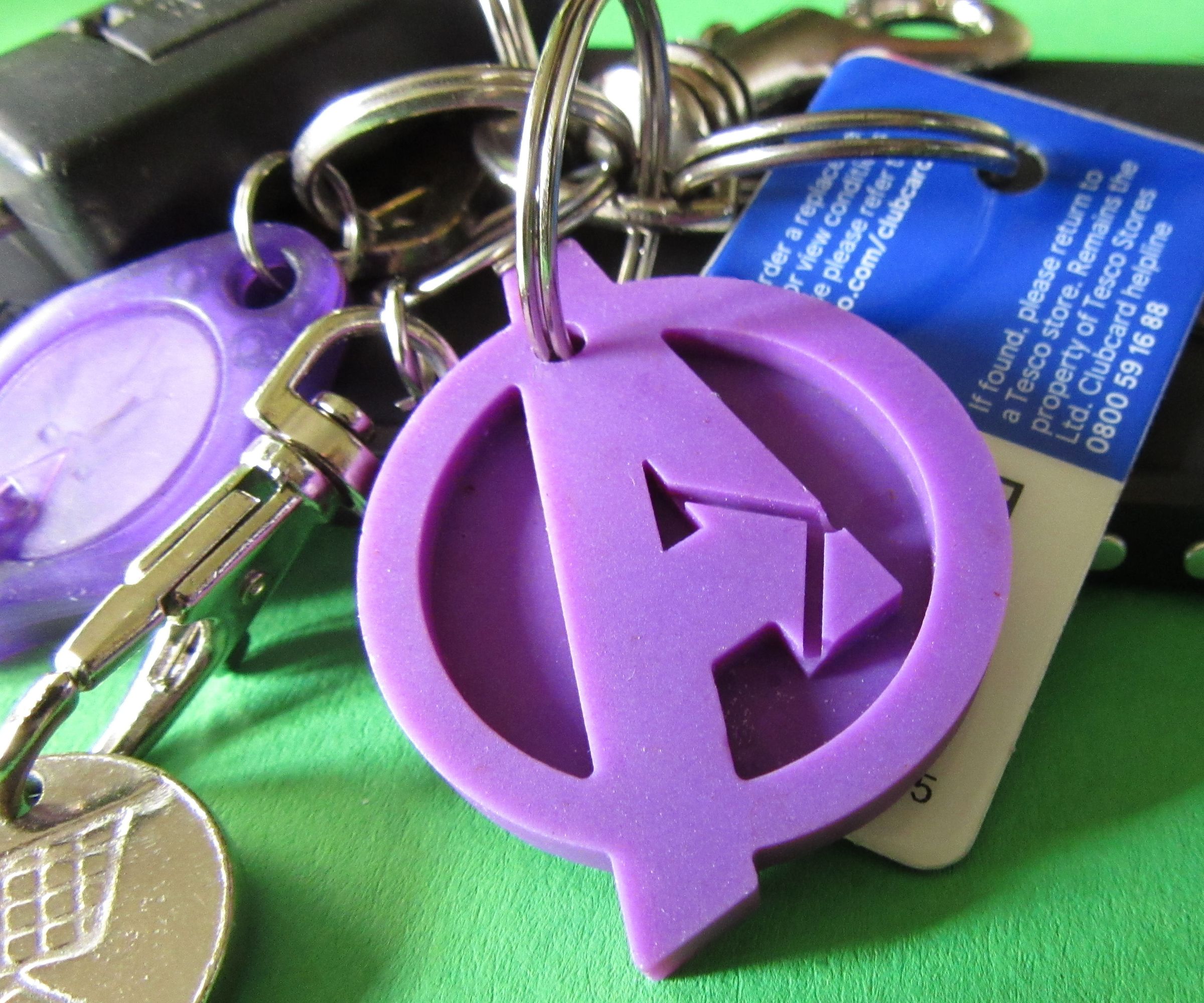 Keyrings Made From Ice Cube Trays and Pony Beads