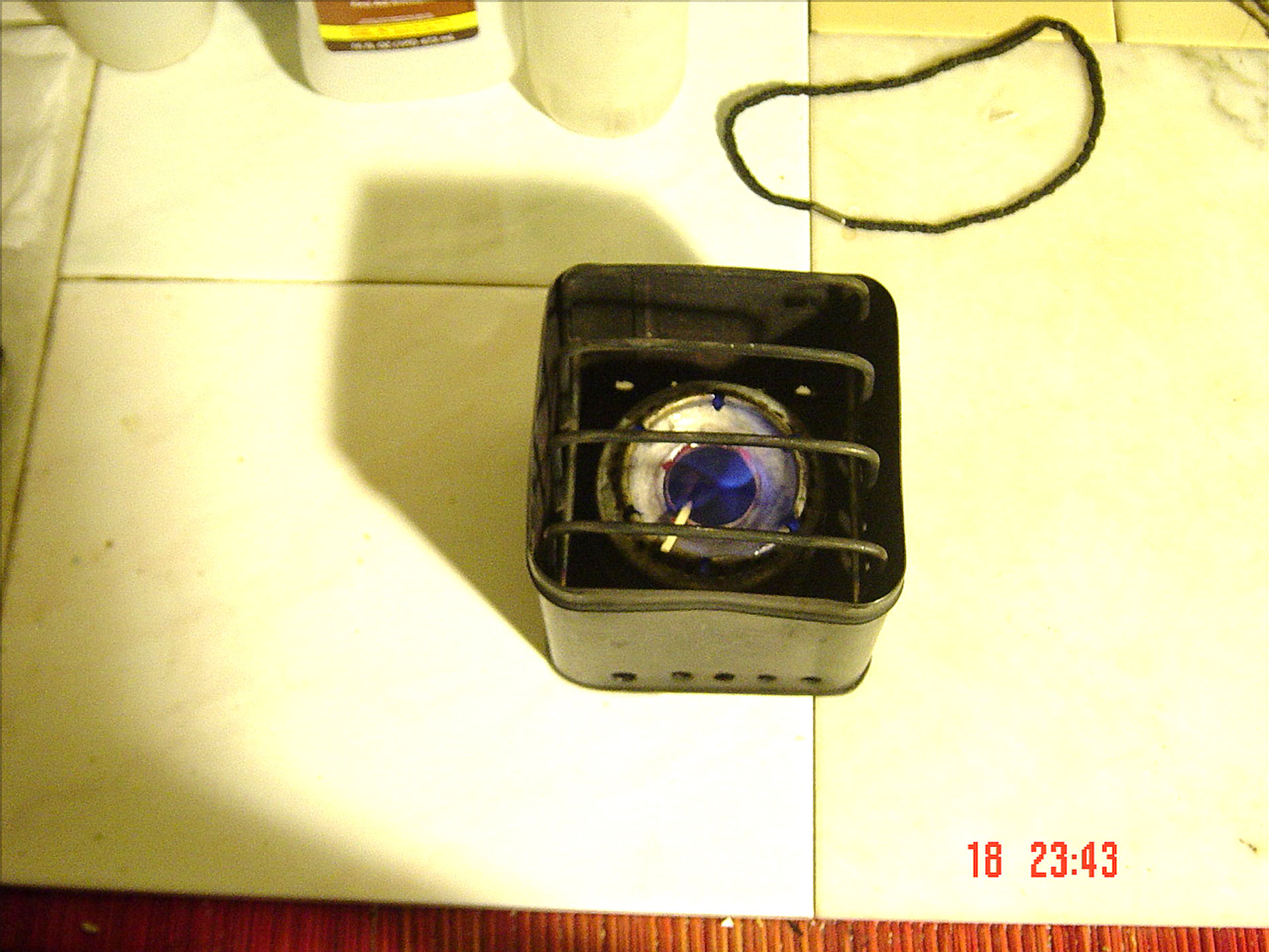 Ultra Lighweight Alcohol Burning Emergency Stove (also Good for Backpacking, Day Camping, Etc.)