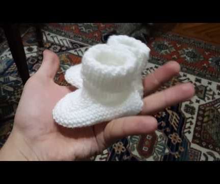 How to knit baby booties in only one hour! Ta-Da!