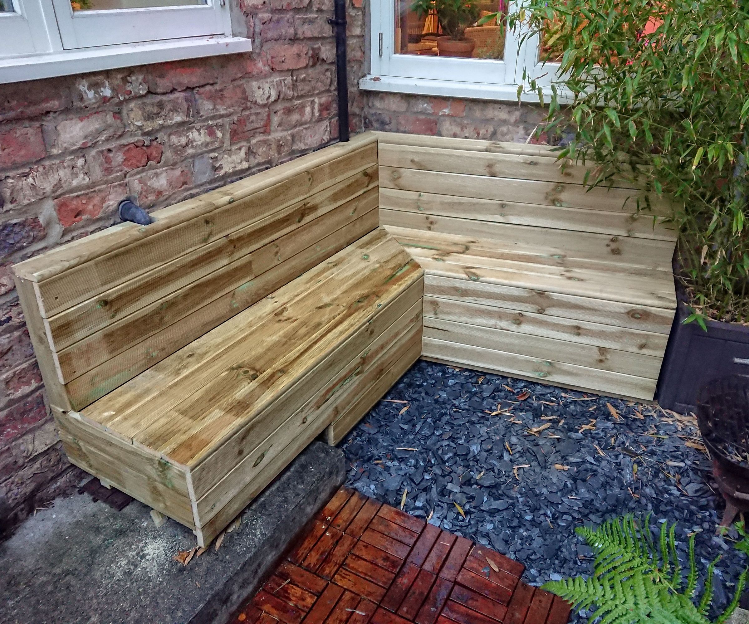 A Backyard Rental Garden Overhaul