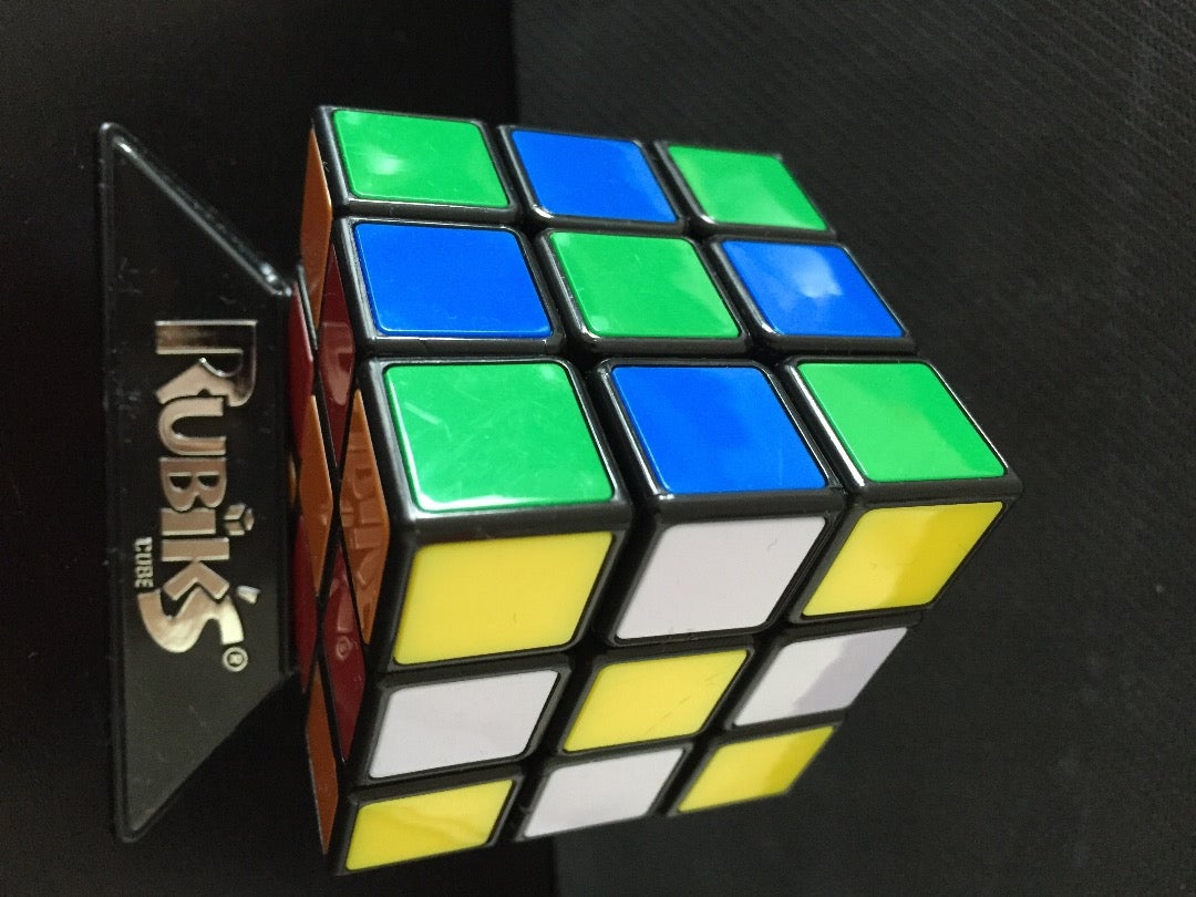 Checkerboard Pattern on Your Rubik's Cube