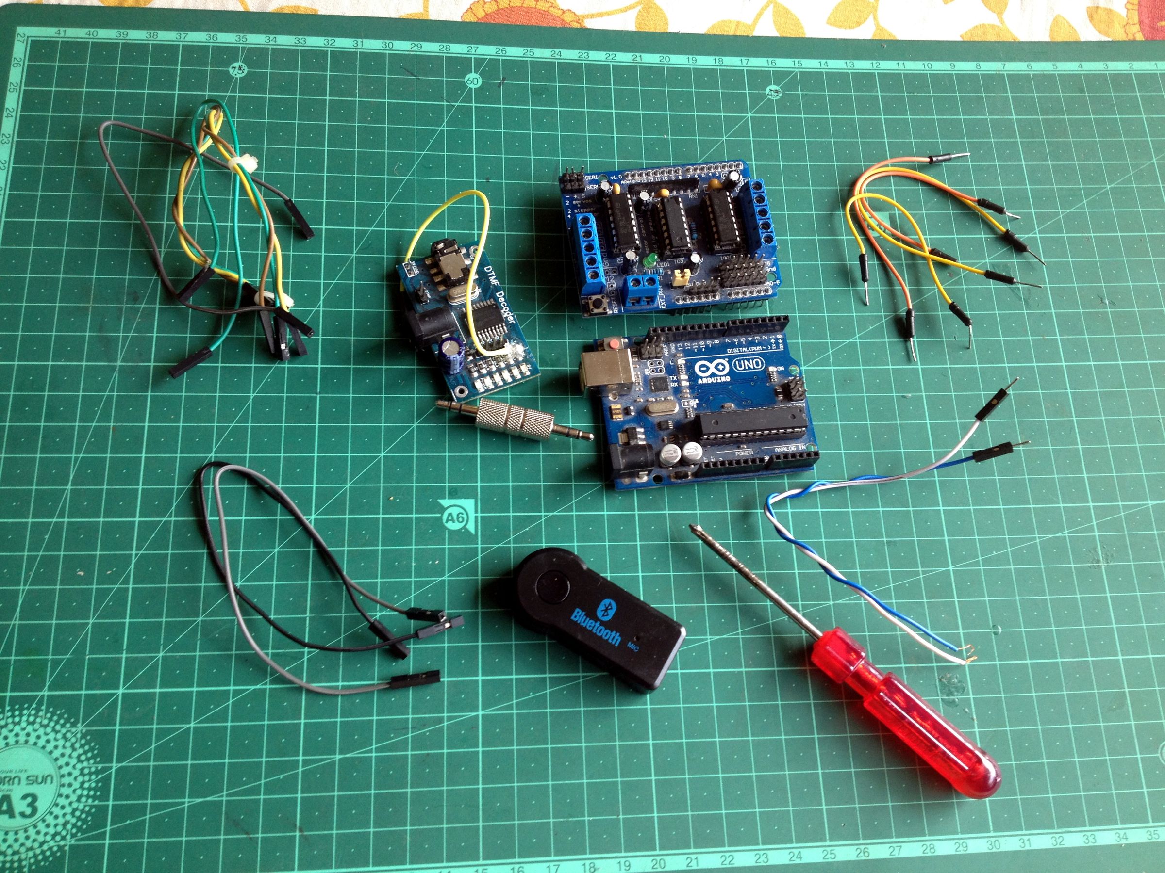 Control Your Model Train Layout With Your Mobile Phone! 11 Steps