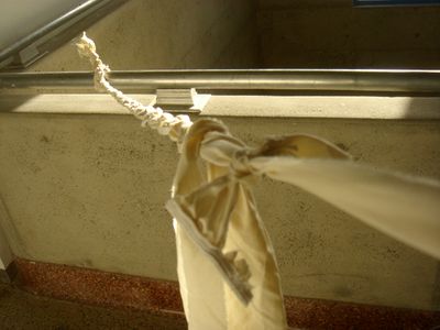 Bed Sheet Escape Rope : 6 Steps (with Pictures) - Instructables