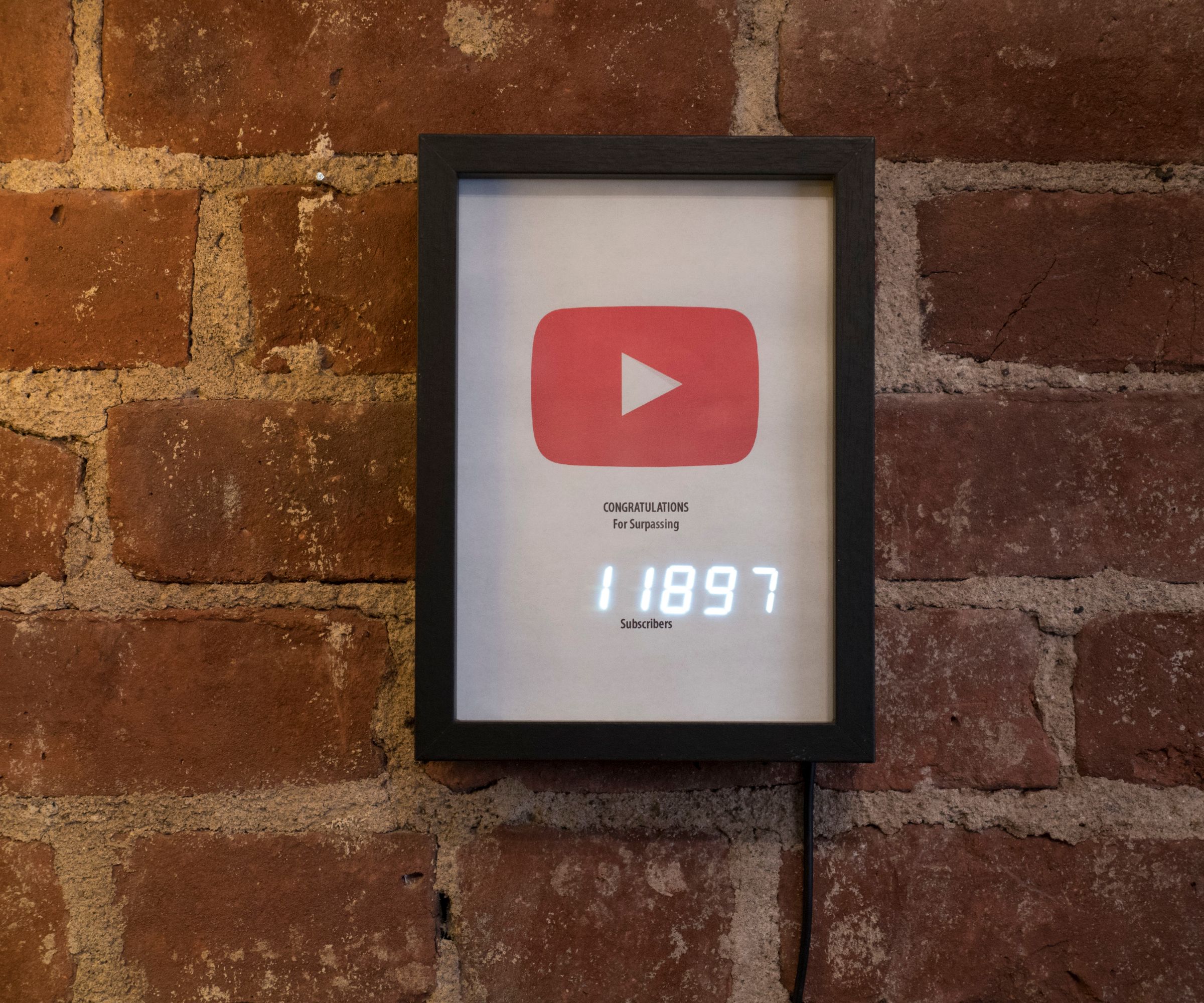 YouTube Subscriber Counter With ESP8266