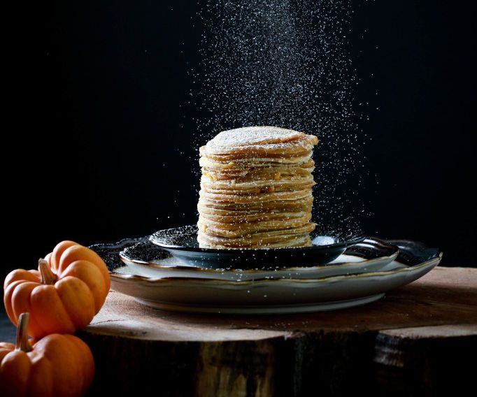 Roasted Coconut Flavor Pumpkin Pancake (and Homemade Pumpkin Puree!)