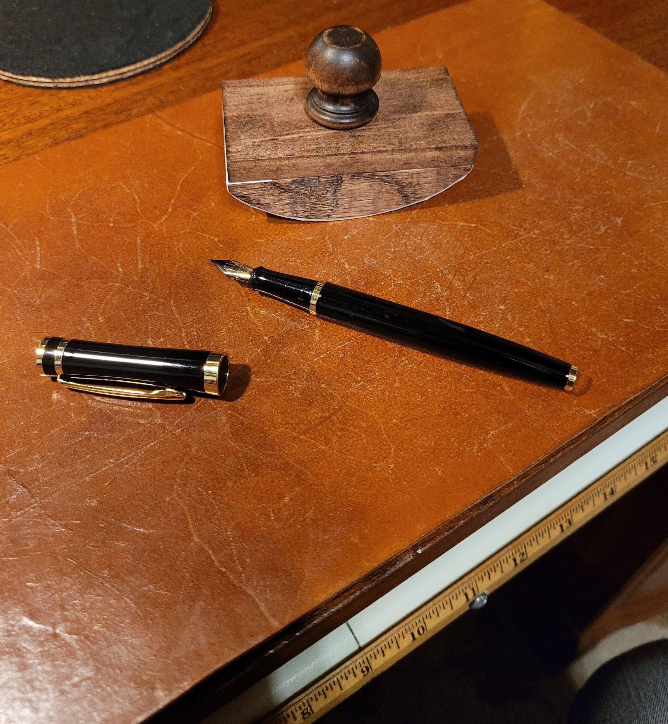 Rocking Ink Blotter for Fountain Pen