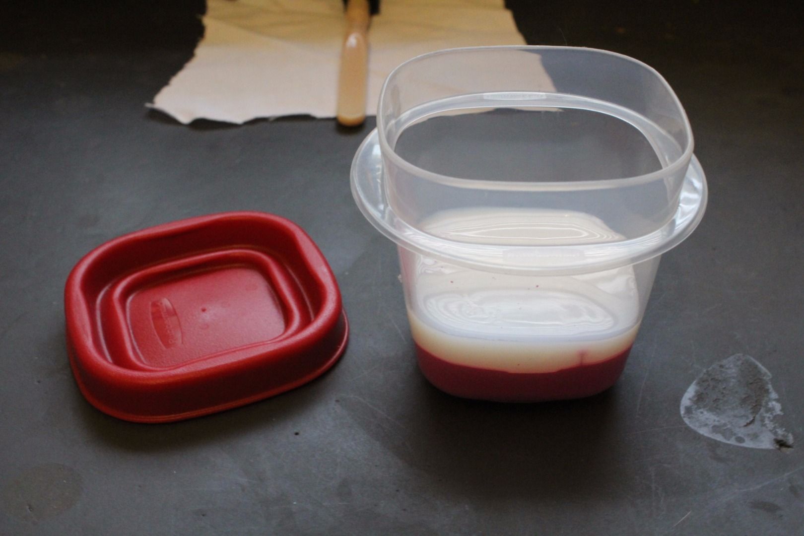 Make Your Own Fabric Paint 4 Steps (with Pictures) Instructables