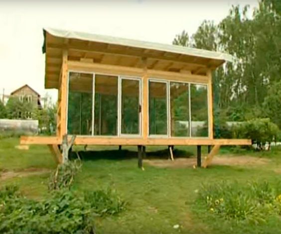 How to Build a DIY Summer House