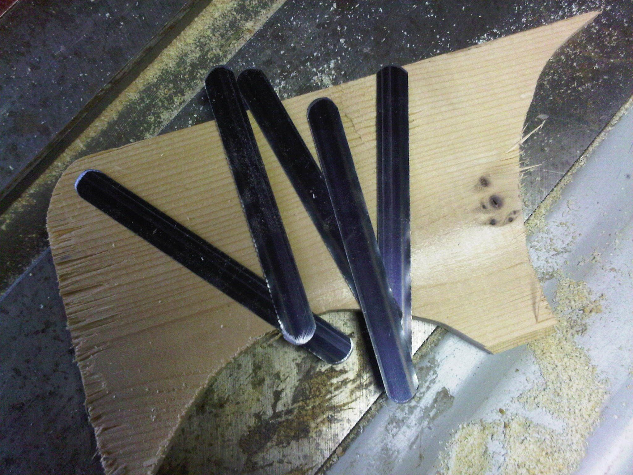 Electric Coconut Thumb Piano 5 Steps (with Pictures) Instructables