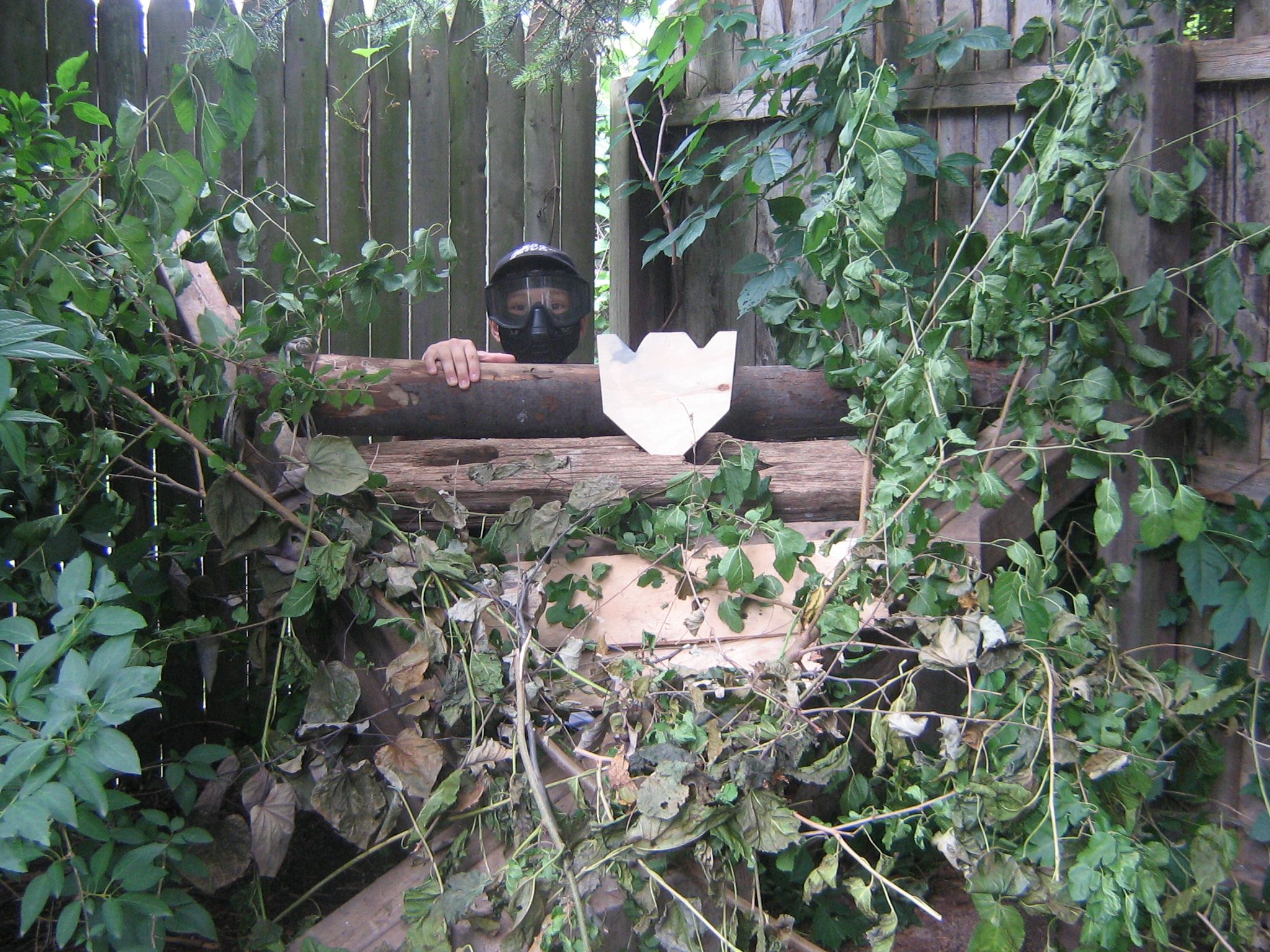 How to Make a Outdoor Fort!