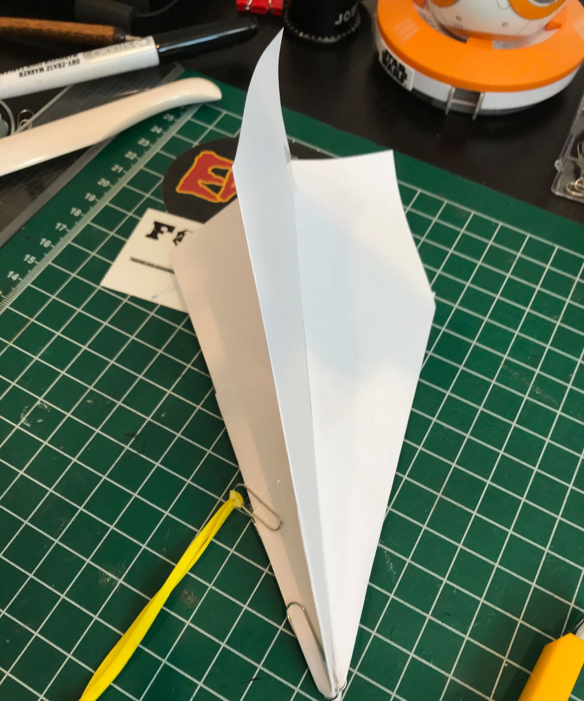 String Wing the Sling Shootable Record Breaking Paper Airplane