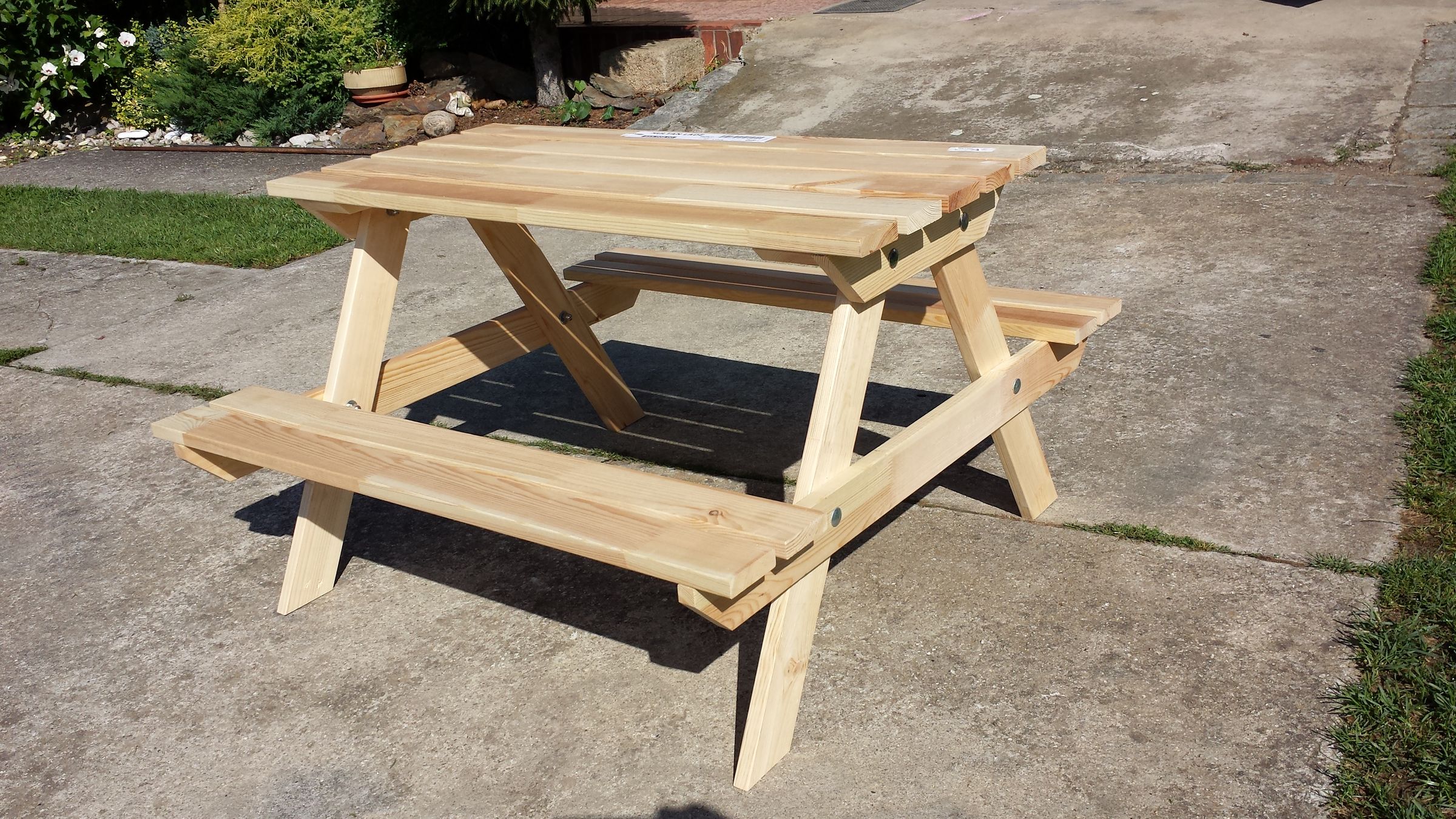 Sultan Lade Kids Camp Table