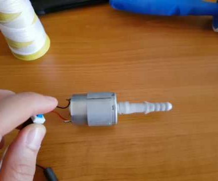 Simple Handheld Rewinder