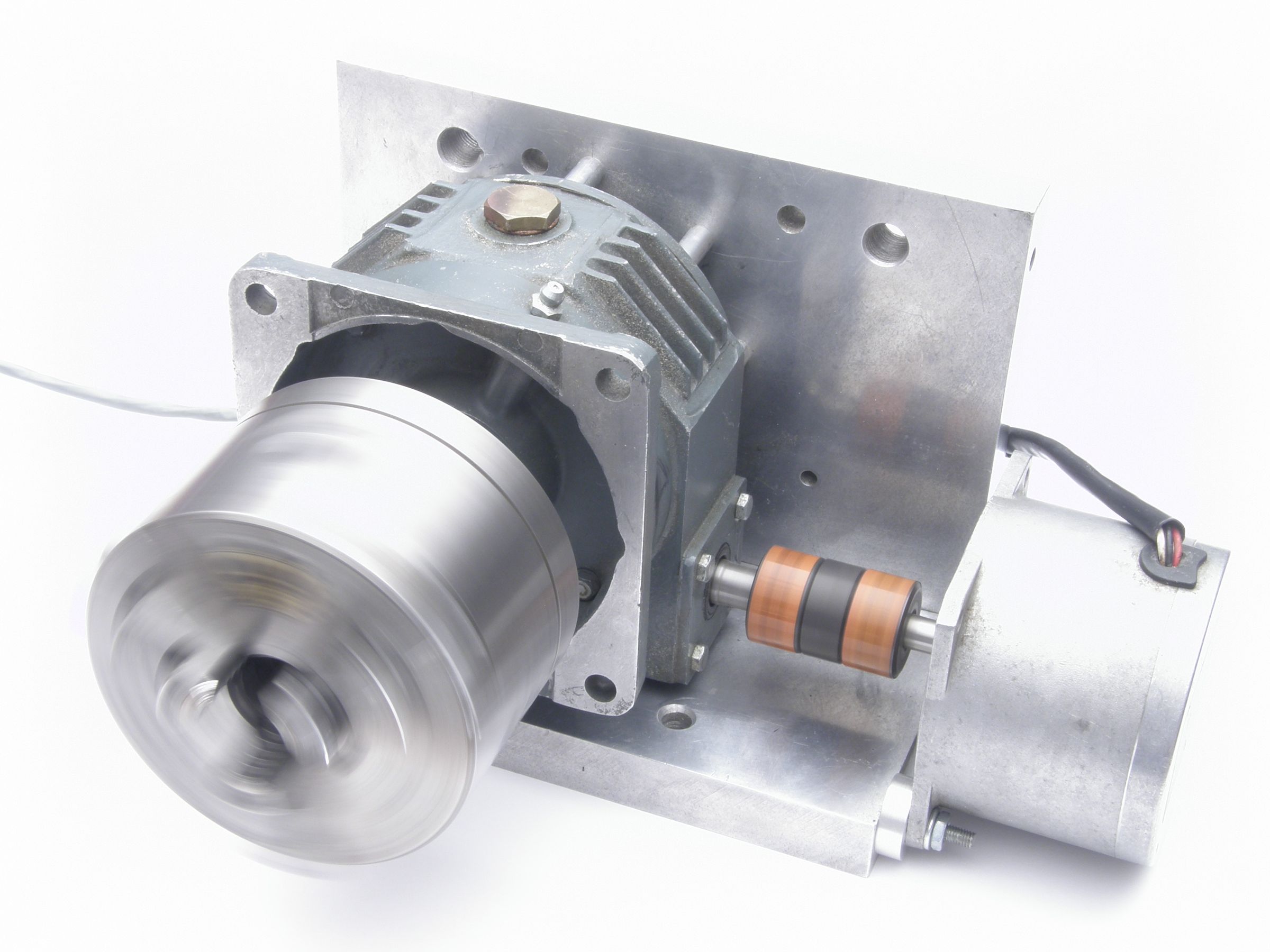 INDEXER Rotary Table  DIY Gearbox, Stepper Motor, and PLC Controller.