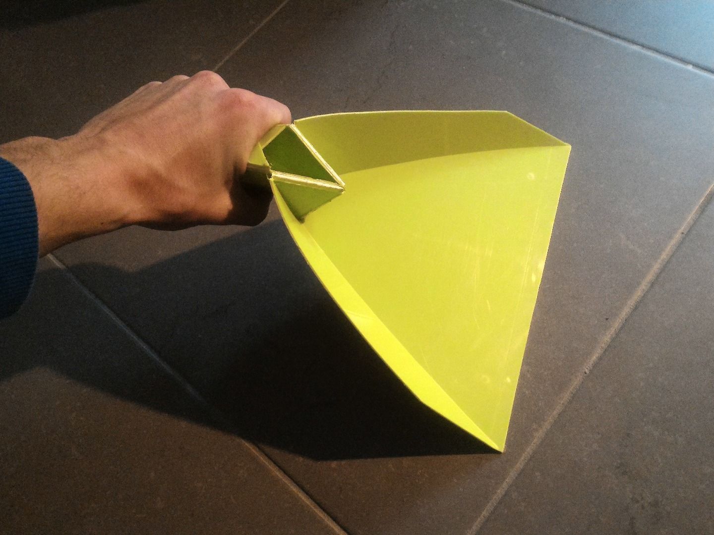 Flat Pack Dustpan 7 Steps (with Pictures) Instructables