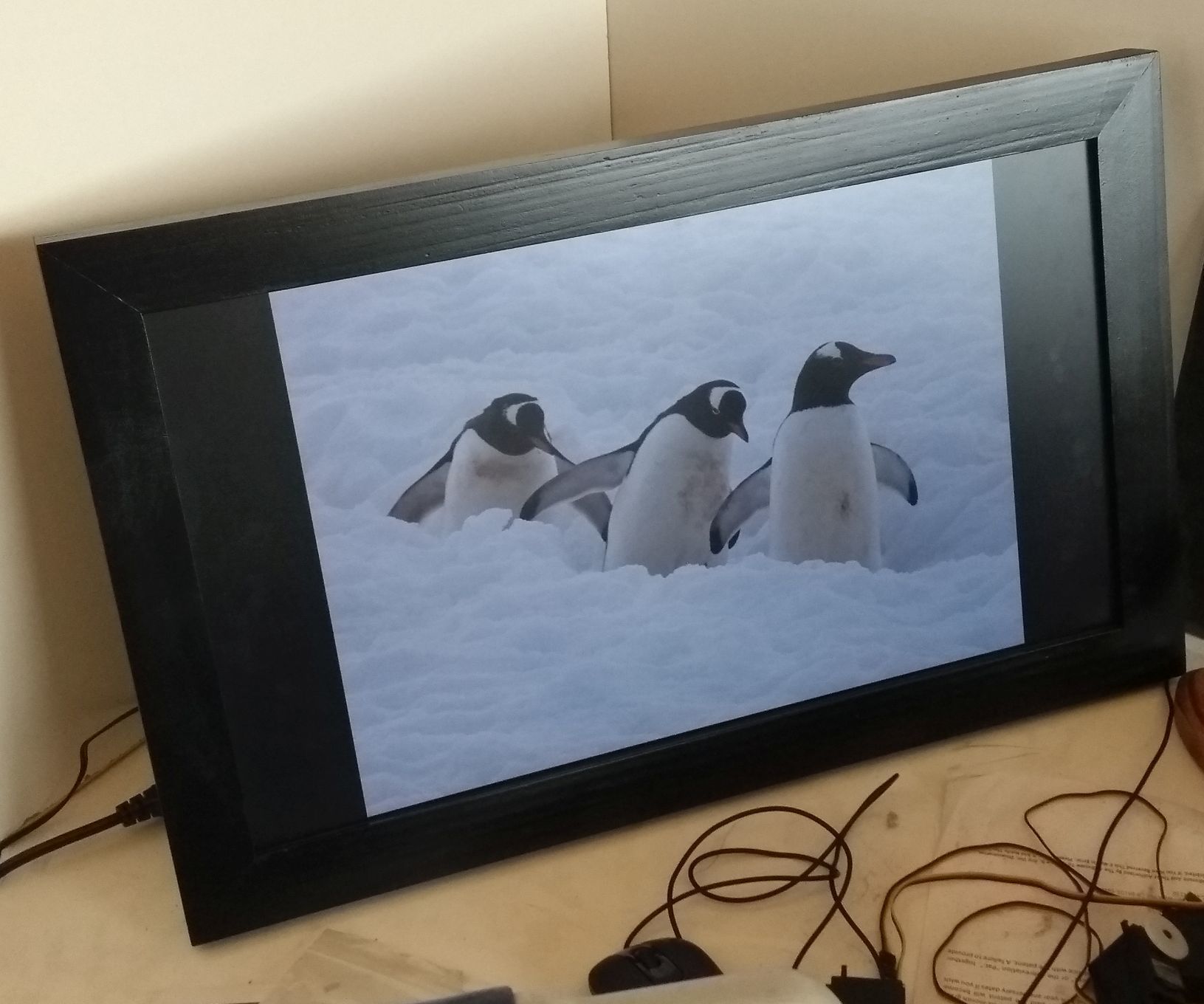 Raspberry Pi Digital Picture Frame