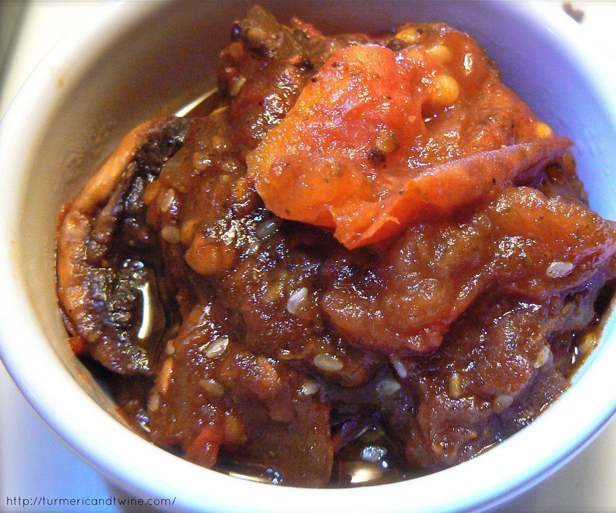 Zataar Tomato and Balsamic Reduction With Mushrooms