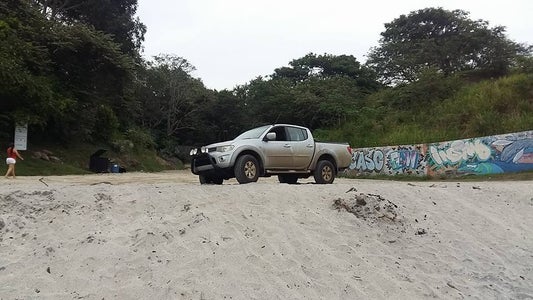 Mitsubishi L200 12v Onboard Shower