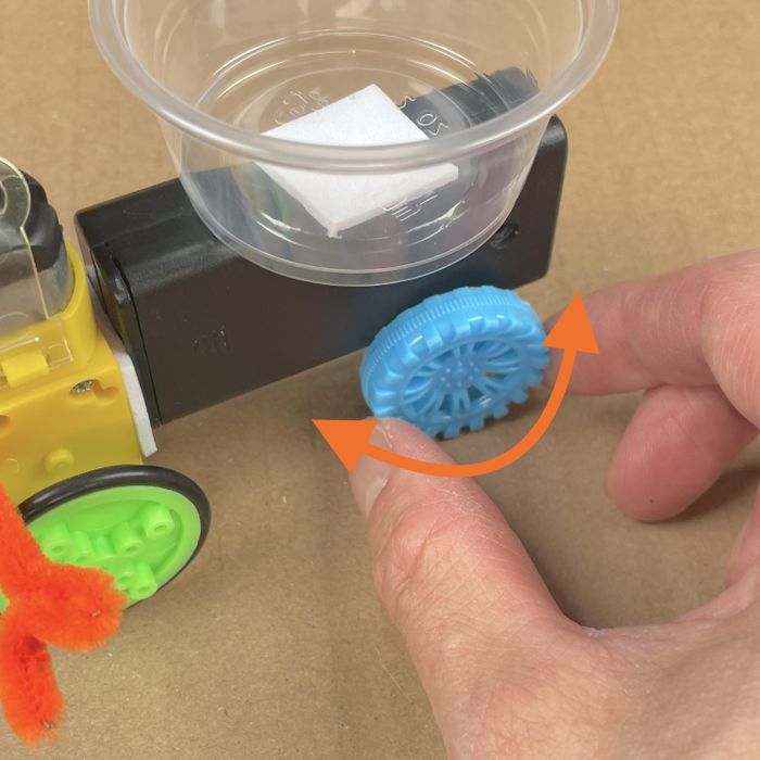 Robot Friends - Easy Robot STEM Project for Kids : 7 Steps (with ...