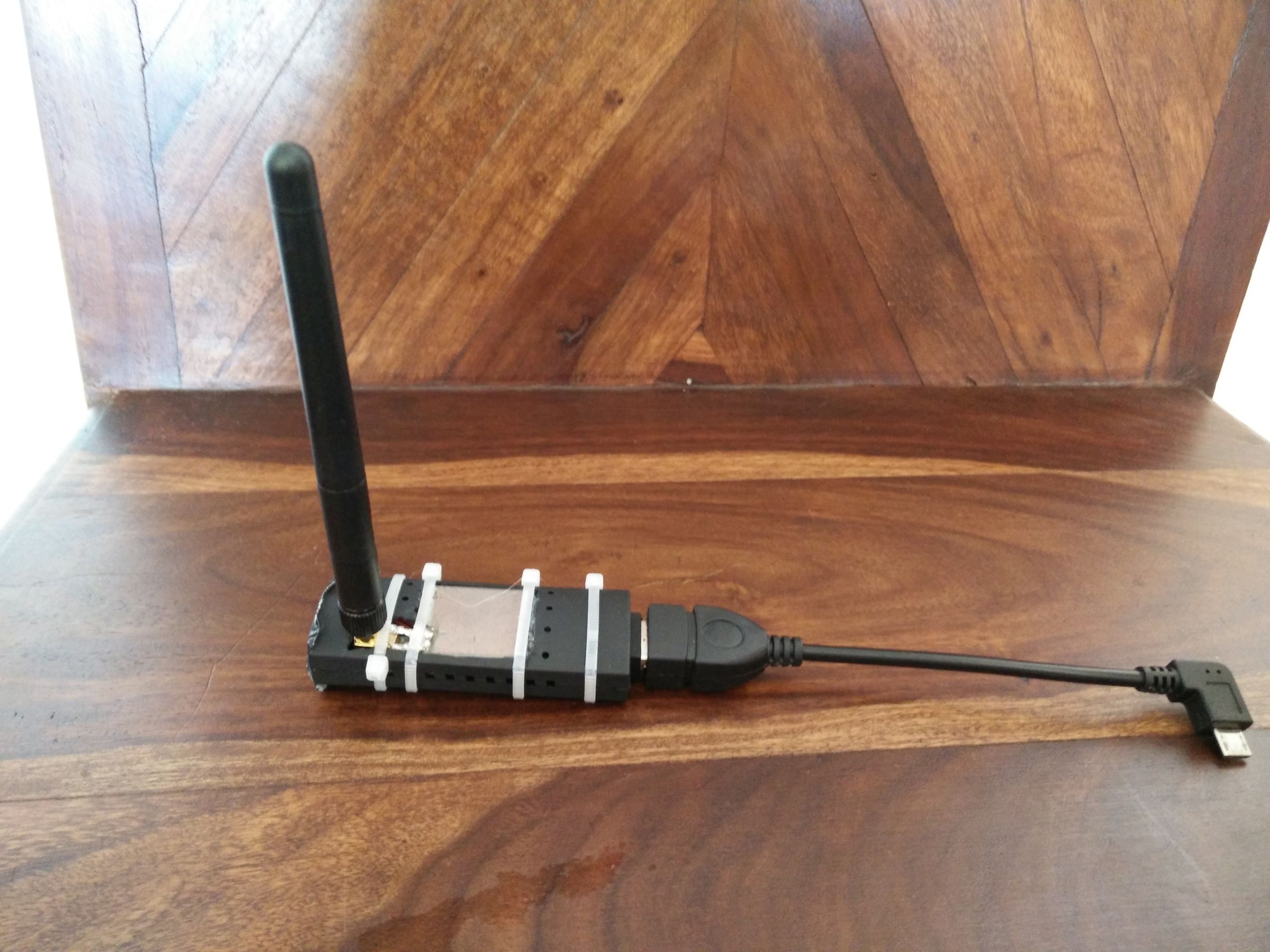 Easycap With 5.8Ghz Integrated Receiver for FPV for Less Than 20$