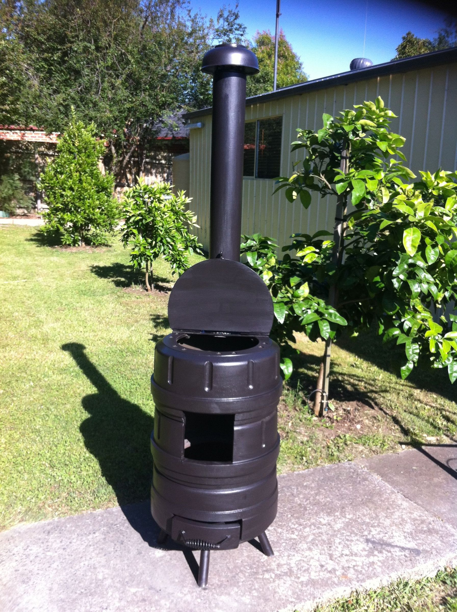 Pot Belly Stove / Outdoor Wood Heater (with Pictures) - Instructables