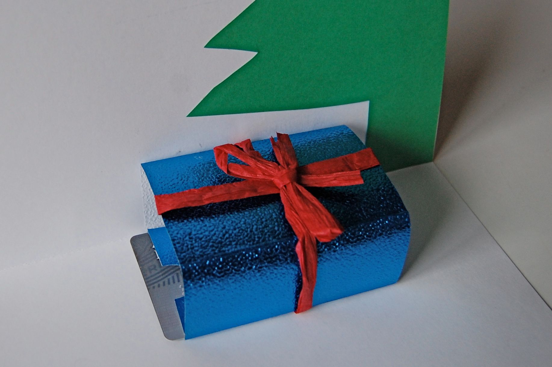 Turn a Gift Card Into a Hand-made Gift : 5 Steps - Instructables