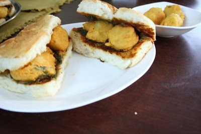 Mumbai Vada Pav