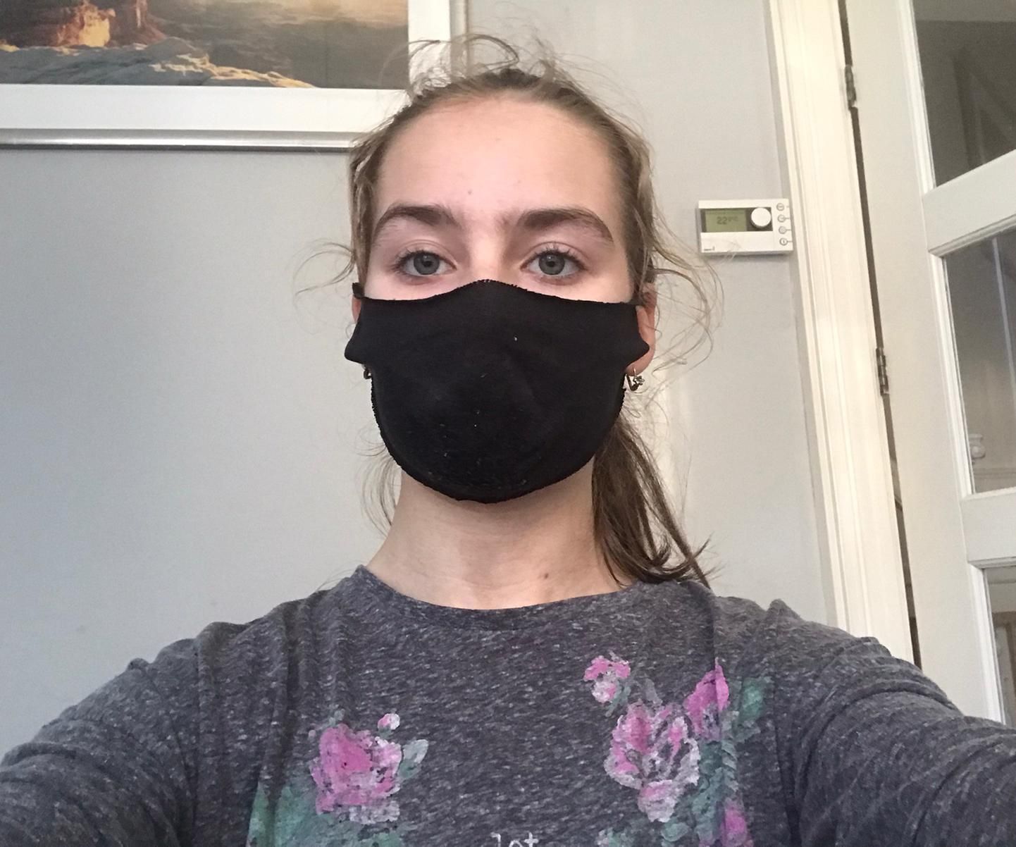 How to Make a Face-mask From Just 1 Sock